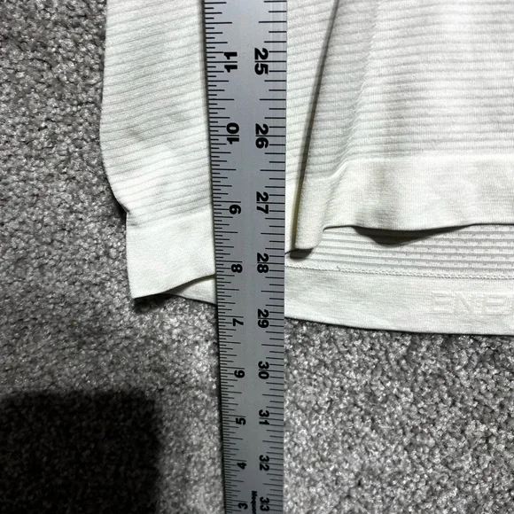 lululemon athletica White Muscle Tee - Picture 5 of 9